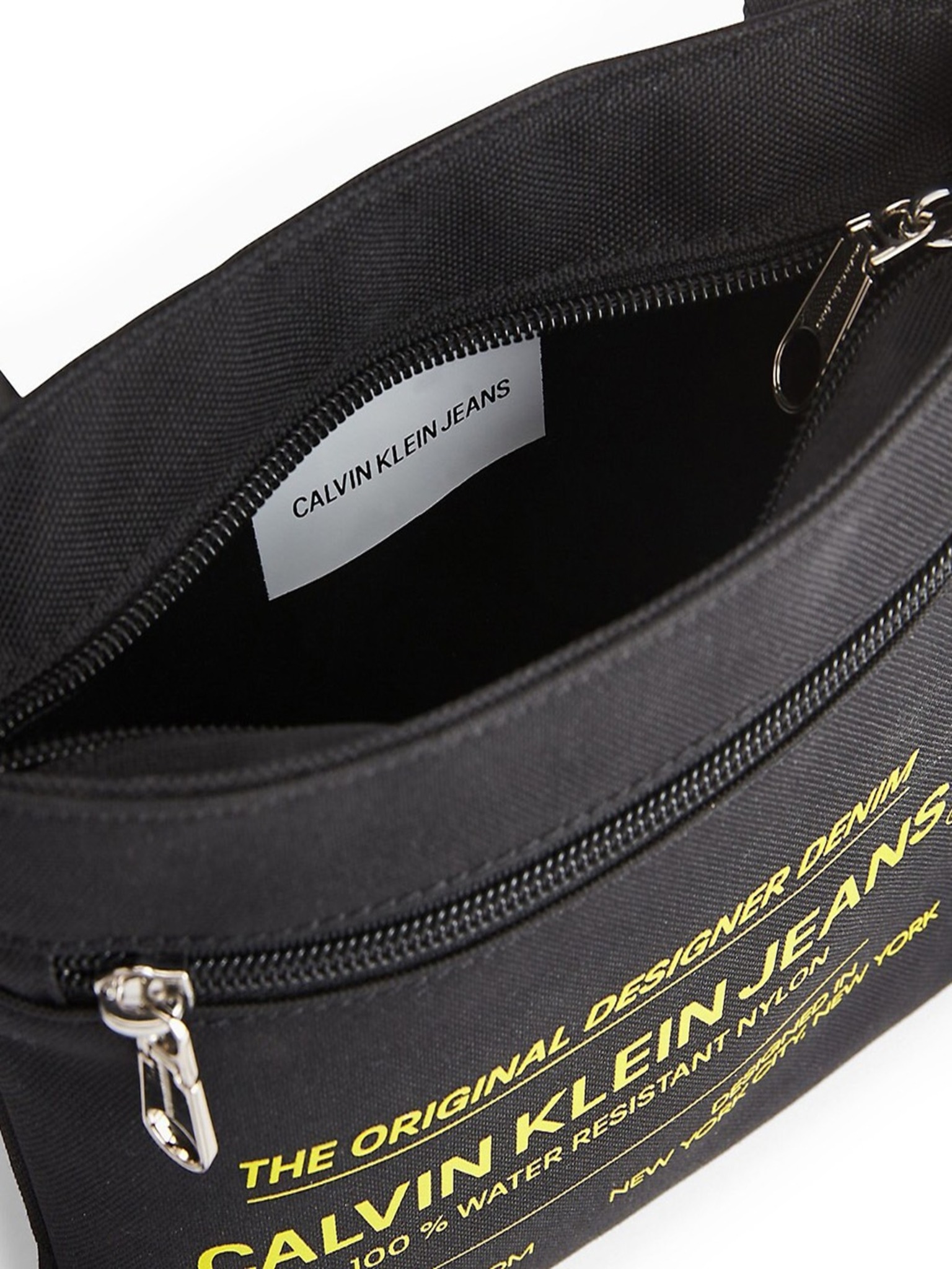 Marque  Calvin KleinCalvin Klein CKJ Sport Essential Waistbag Black 