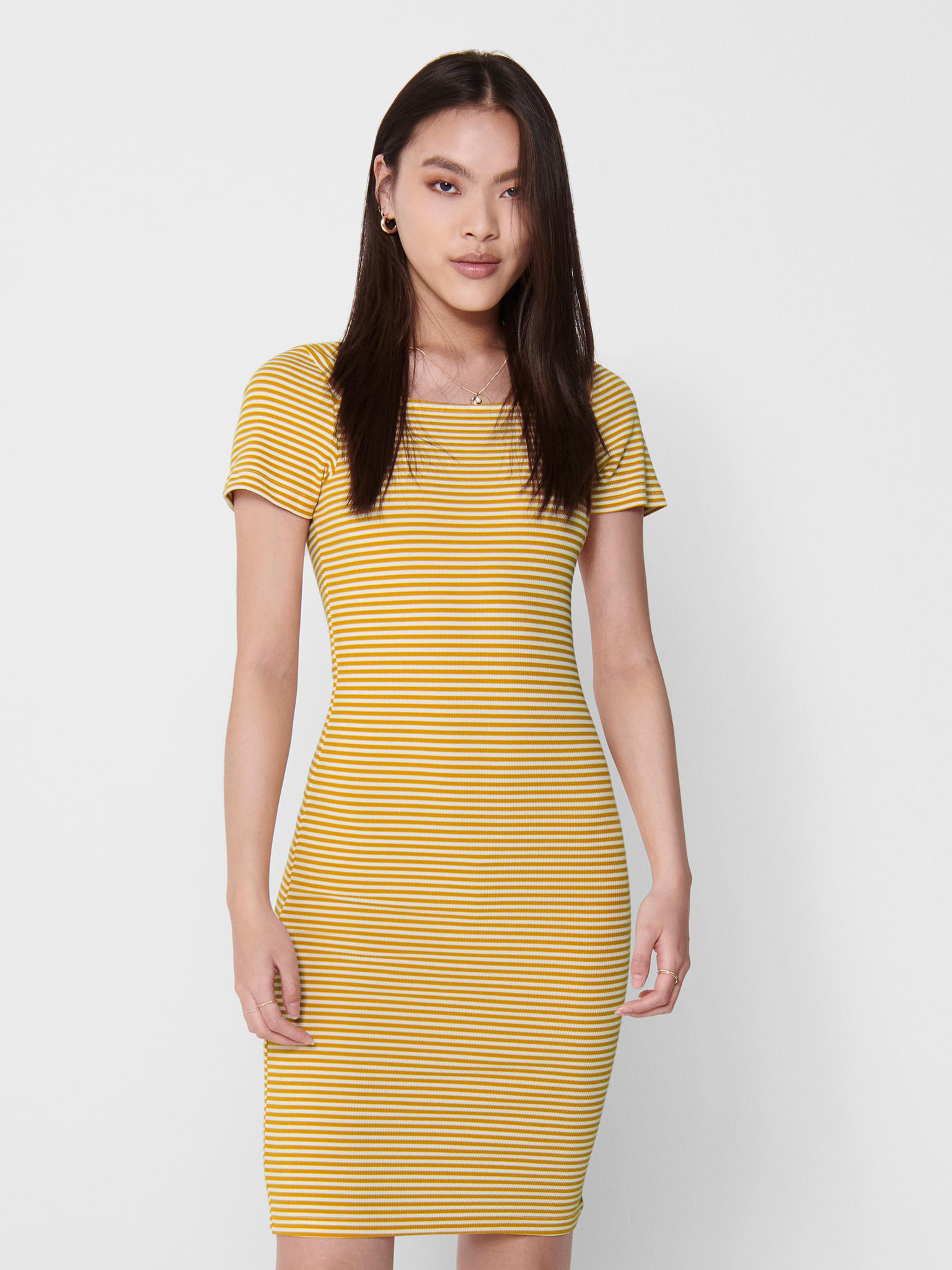 Fotografie Žluté pruhované basic šaty ONLY Fiona - L