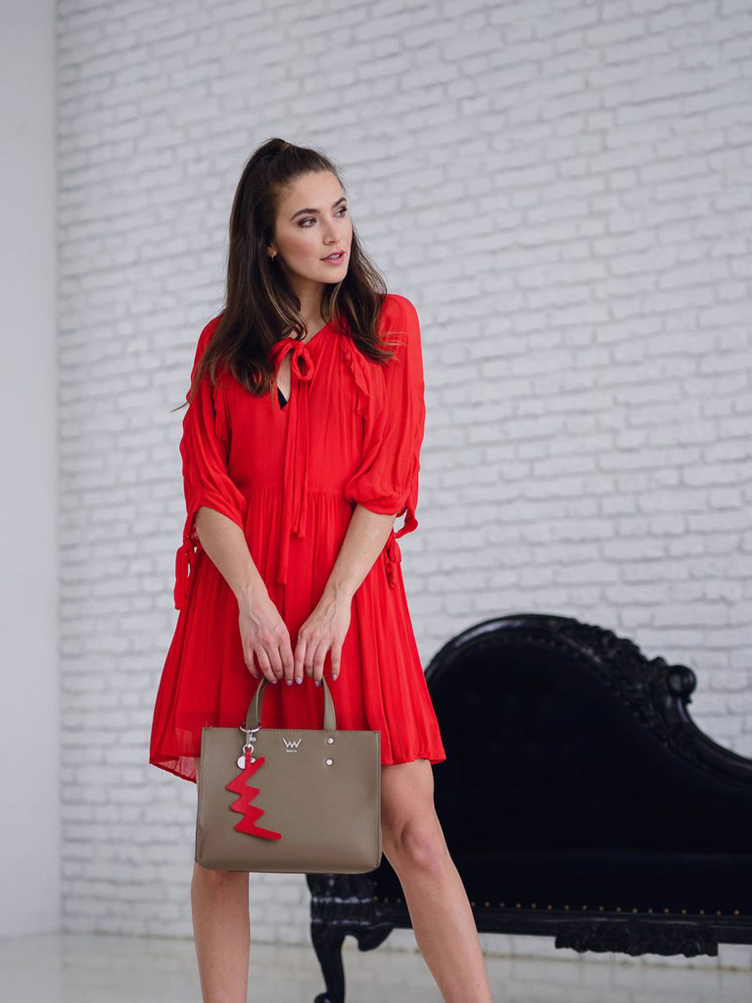 Unique red & black handbag, Natasha | [beyt] by 2bdesign