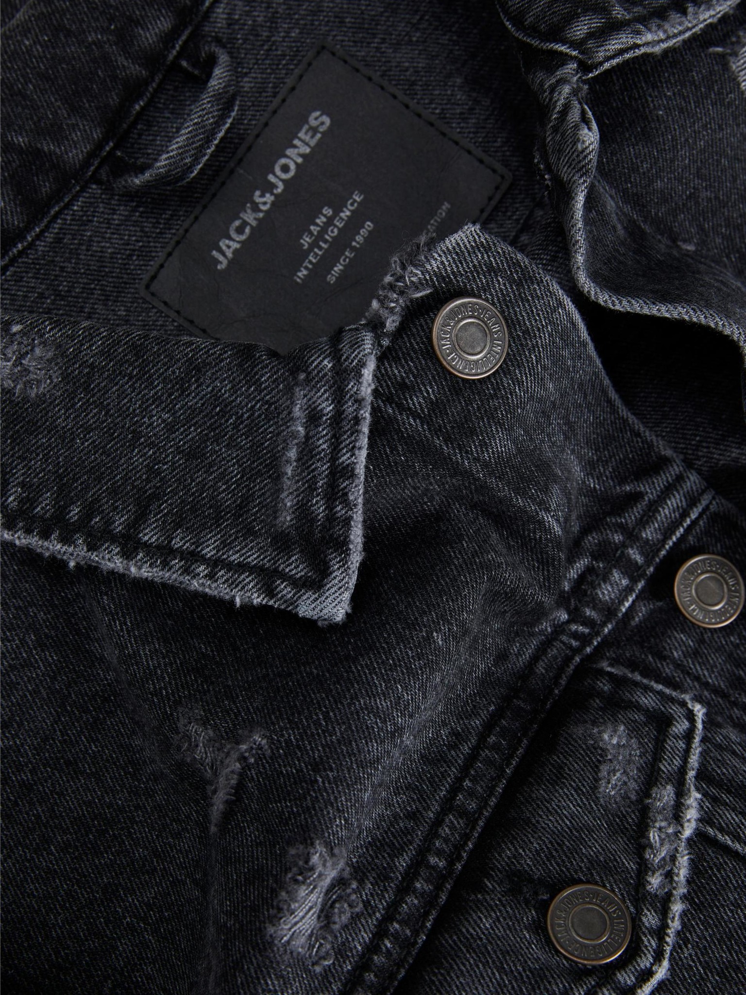 JACK & JONES Black Highly Distressed Erik Anti- Fit Jeans (12150341-Black)  in Gadag at best price by Joyner Jeans & Casuals - Justdial