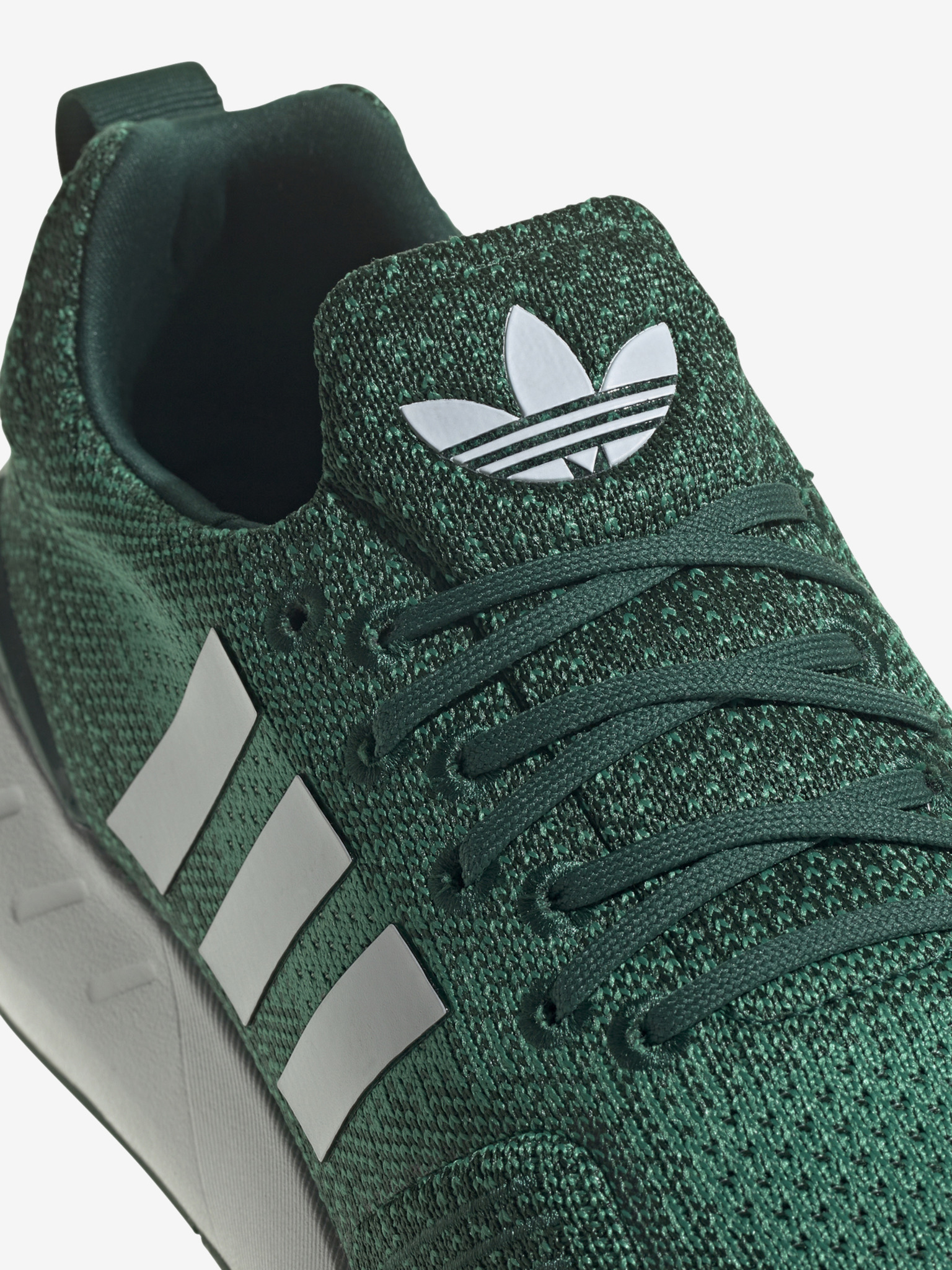 adidas Originals Swift Run Sneakers In Khaki in Green