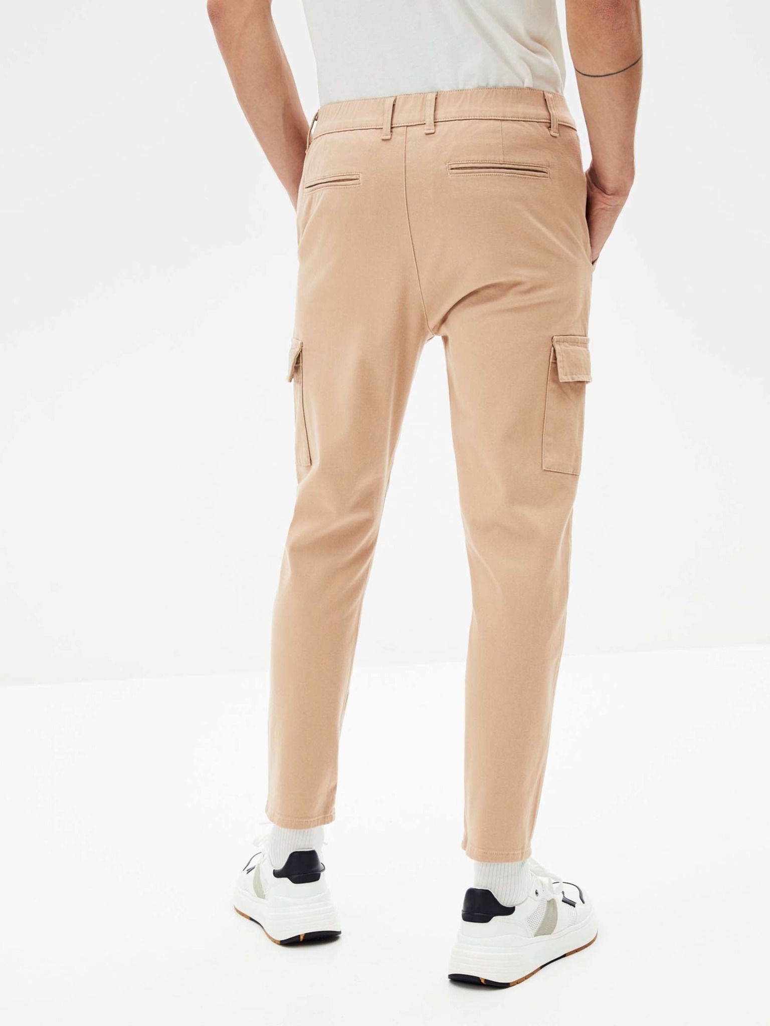 Celio brown cargo pants, Men's Fashion, Bottoms, Trousers on Carousell