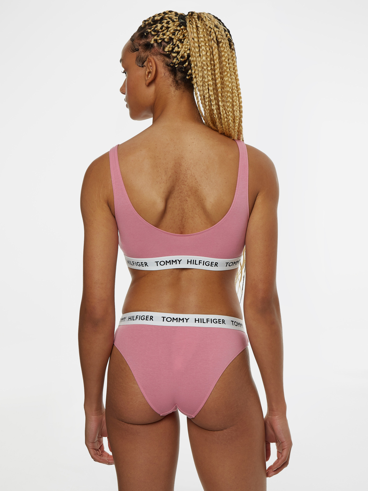 Tommy Hilfiger Sport co-ord sports bra and shorts set in pink