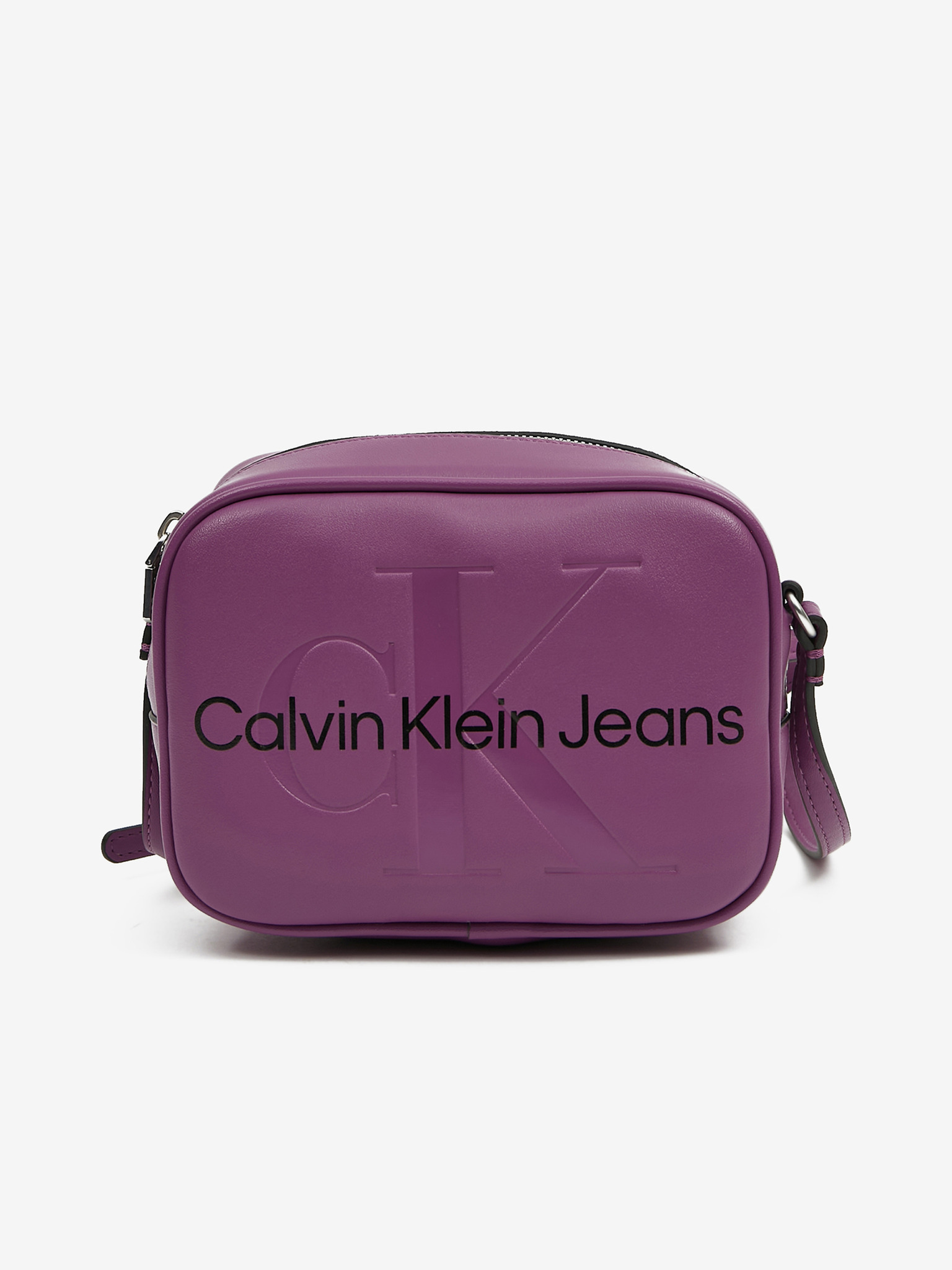 Calvin Klein Jeans cotton monogram logo sculpted camera bag in red - RED