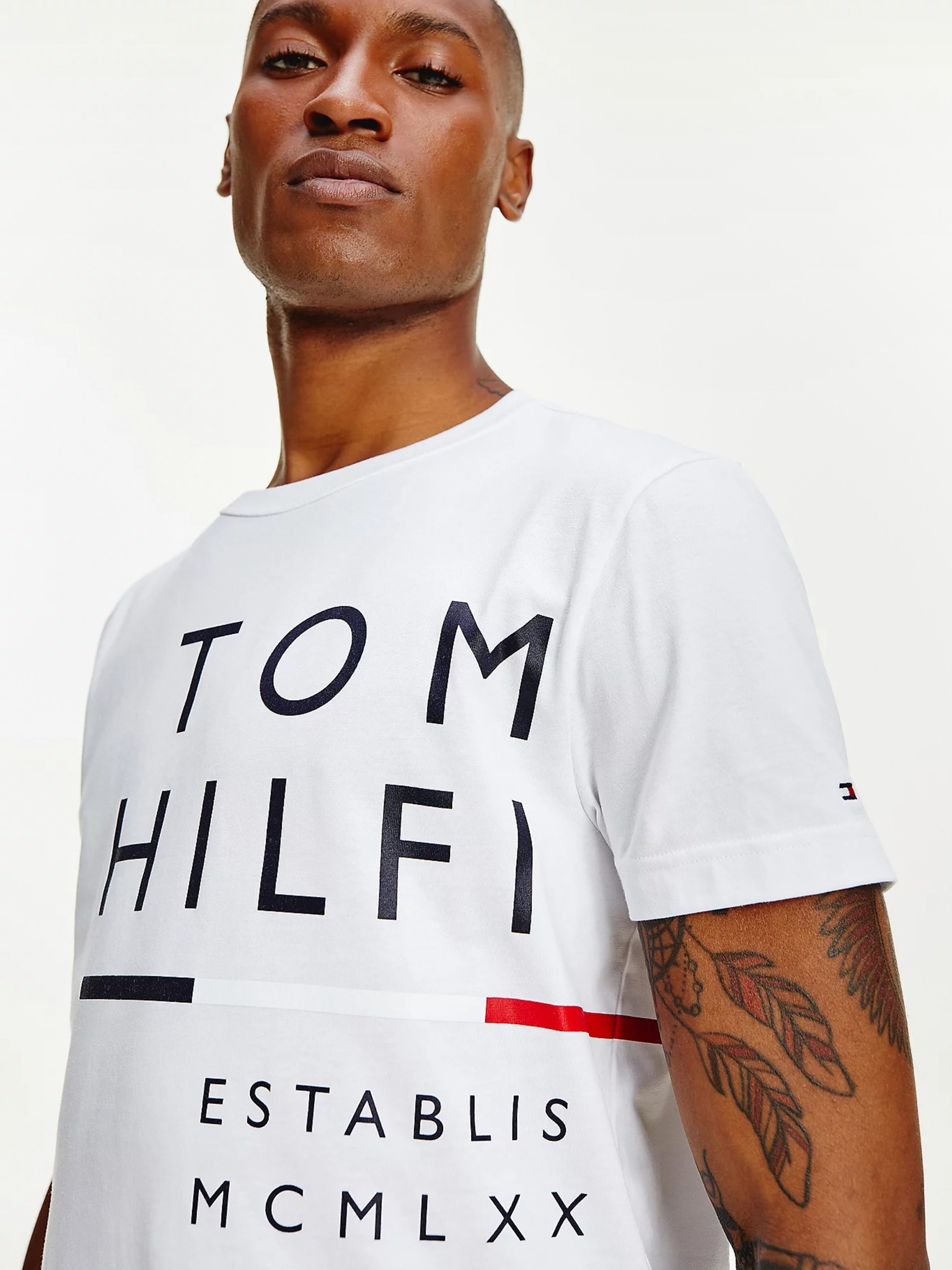 international grå forvridning Tommy Hilfiger - Wrap Around Graphic T-shirt Bibloo.com