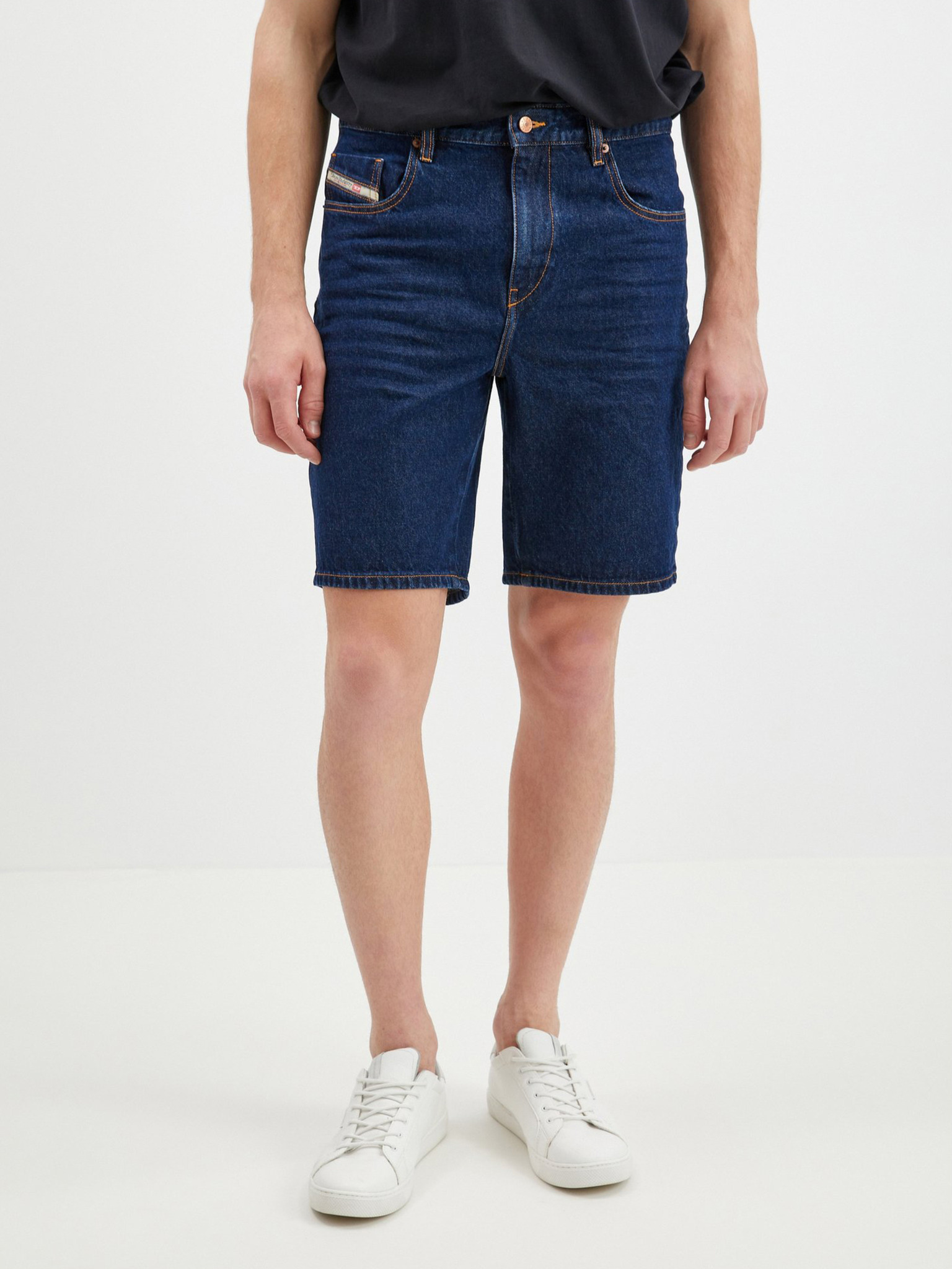 Buy Calvin Klein Men Blue Regular Fit Faded Denim Shorts - NNNOW.com