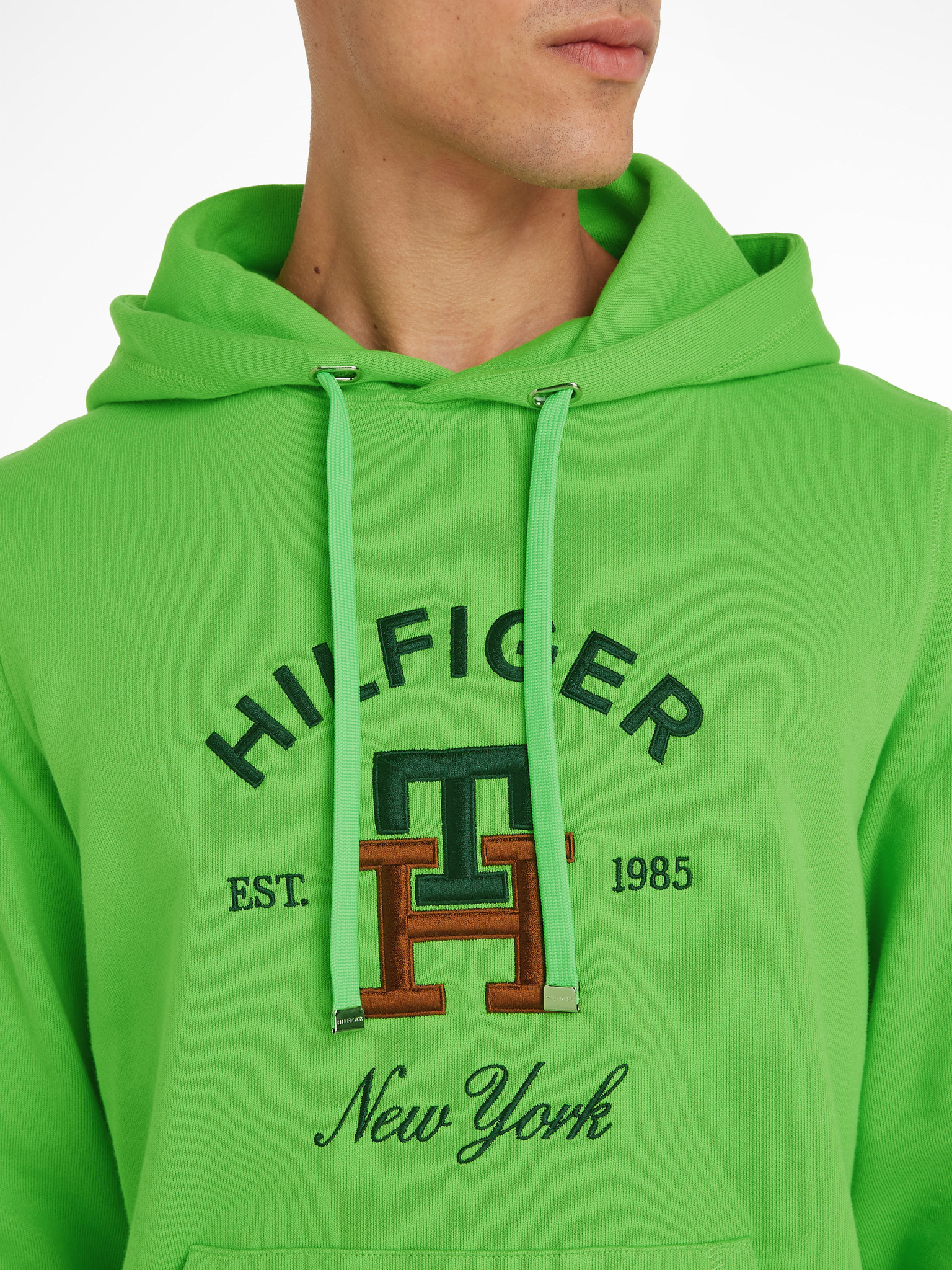 Tommy Hilfiger - Curved Monogram Sweatshirt Hoody