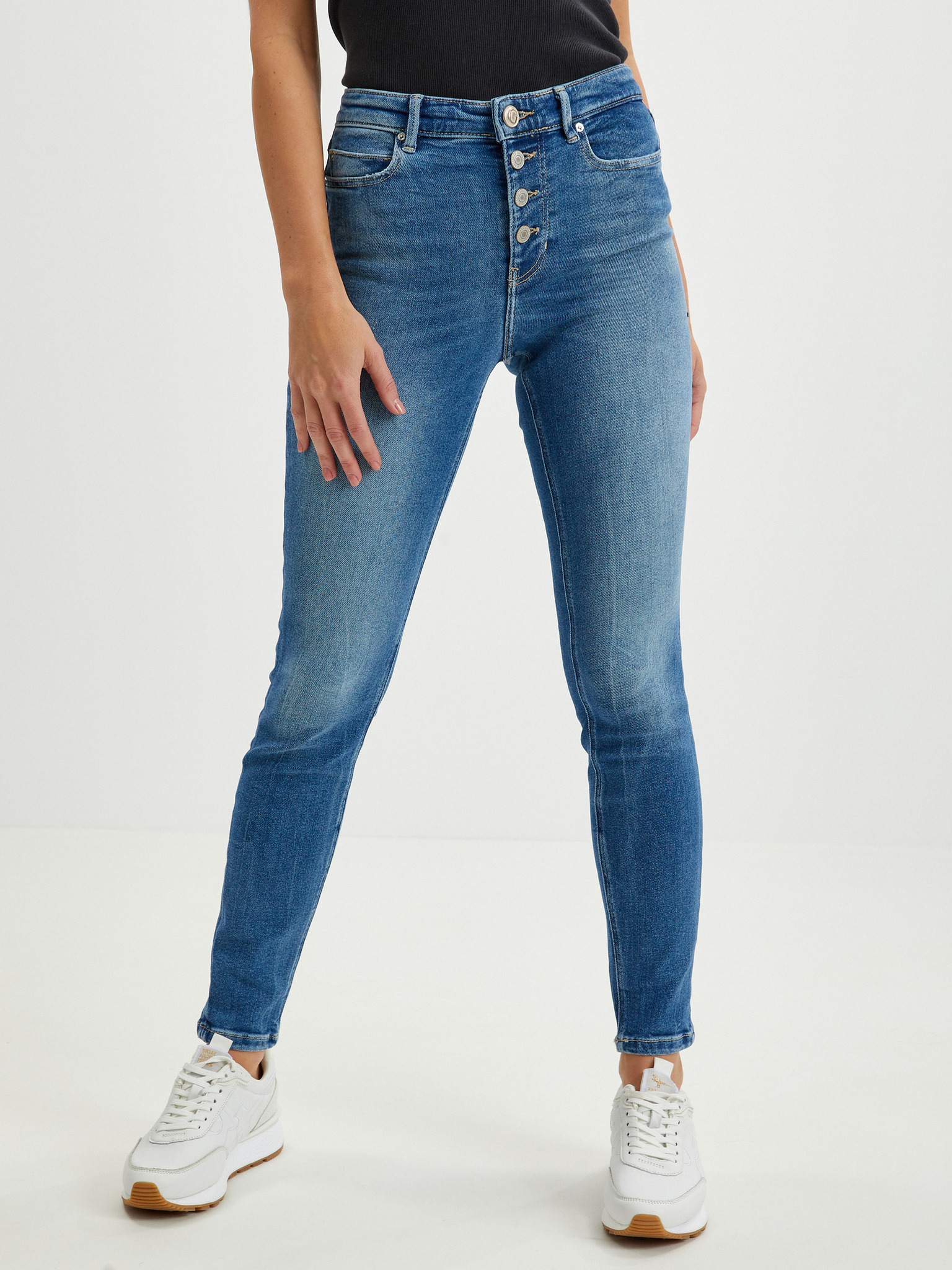 1981 Exposed Button Jeans Guess