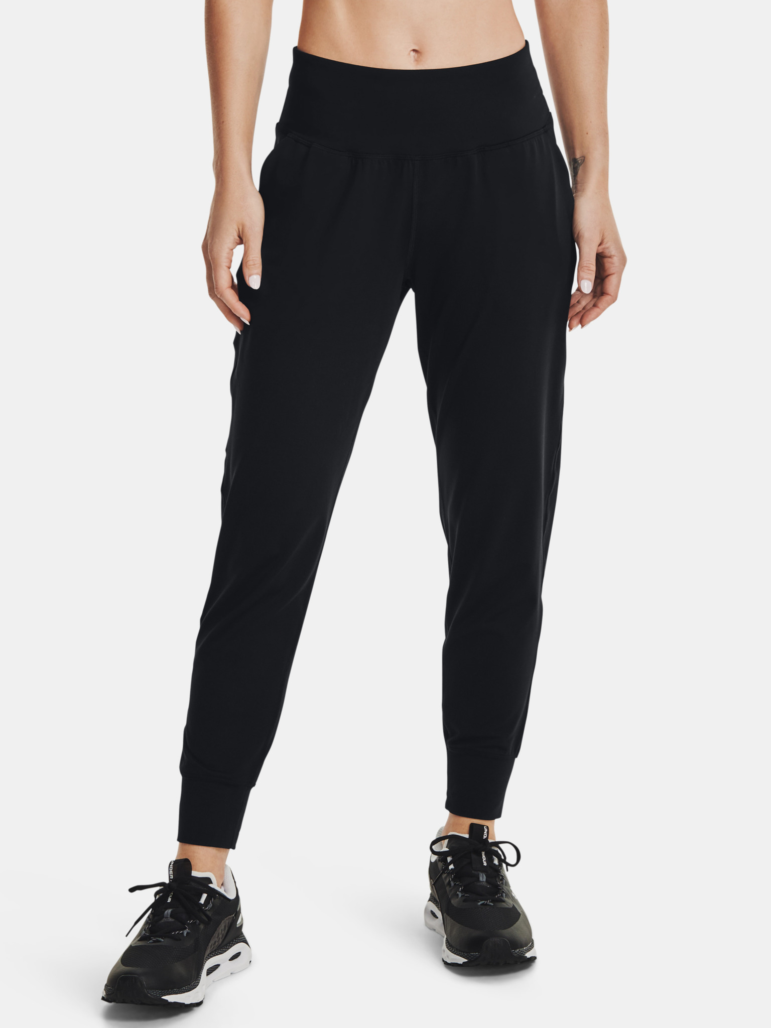 Under Armour Logo Waistband Sweatpants in Black
