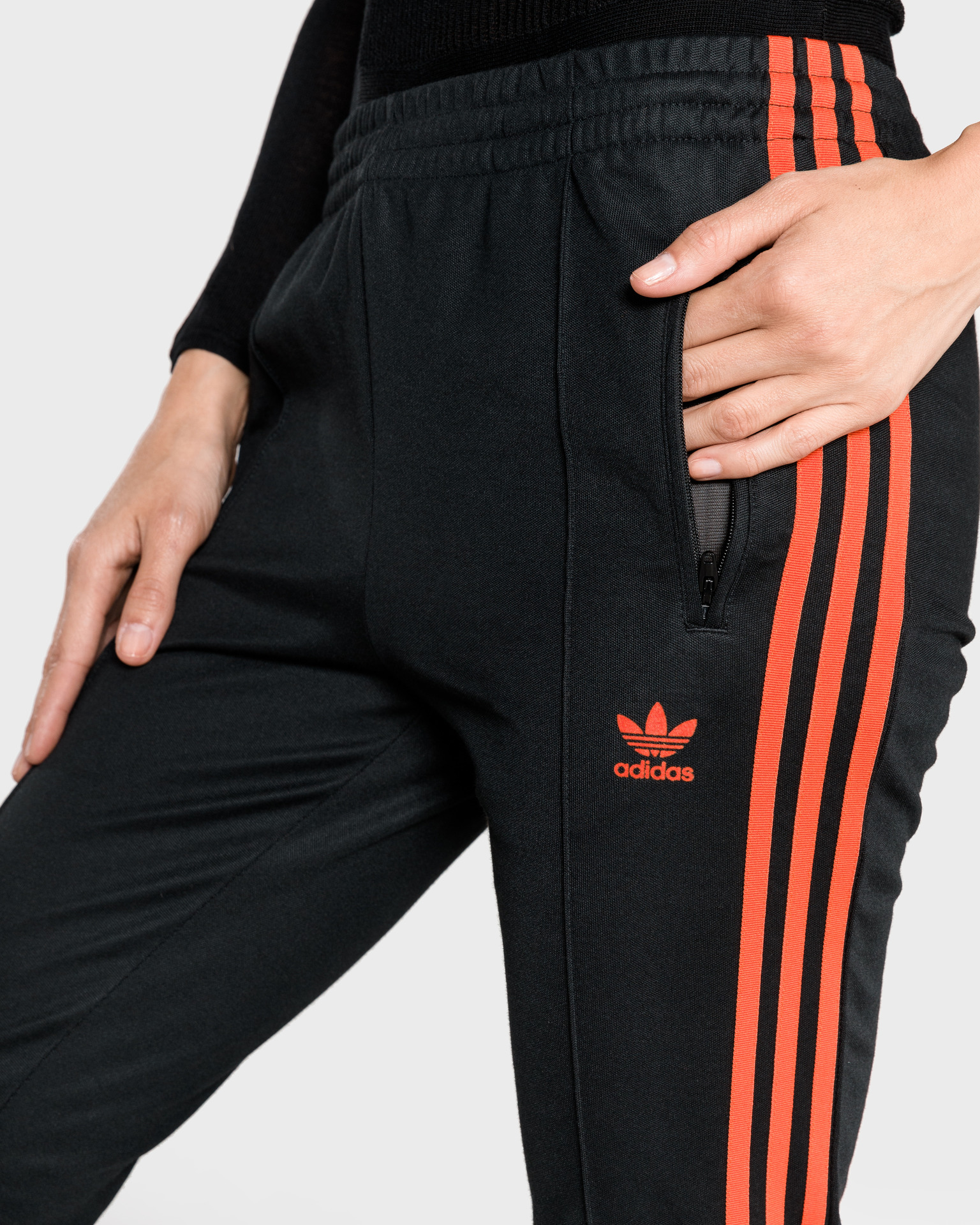 Grudge lark Not enough adidas Originals - SST Pantaloni de trening | Bibloo.ro